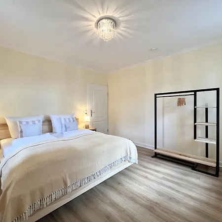 شقة Graefin Anna - Design-apartment In Der Historischen Hinterburg - Nahe Fulda Und Bad Hersfeld شليتز