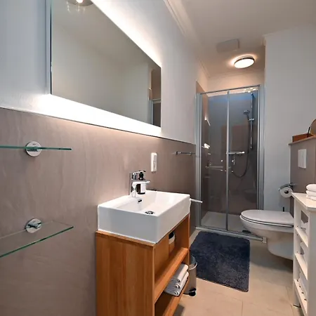 Graefin Anna - Design-apartment In Der Historischen Hinterburg - Nahe Fulda Und Bad Hersfeld شقة