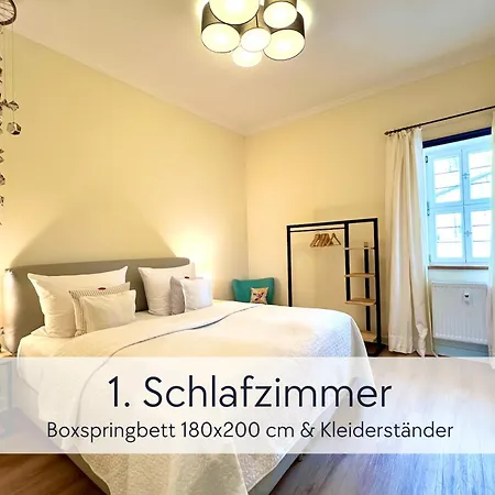 Graefin Anna - Rueckzugsort Fuer Freundetreffen In Der Historischen Hinterburg - 2 Schlafzimmer, Altstadtlage, Garten, Aufzug, Hund Willkommen Apartment *