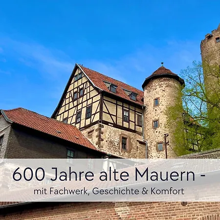 Graefin Anna - Rueckzugsort Fuer Freundetreffen In Der Historischen Hinterburg - 2 Schlafzimmer, Altstadtlage, Garten, Aufzug, Hund Willkommen *