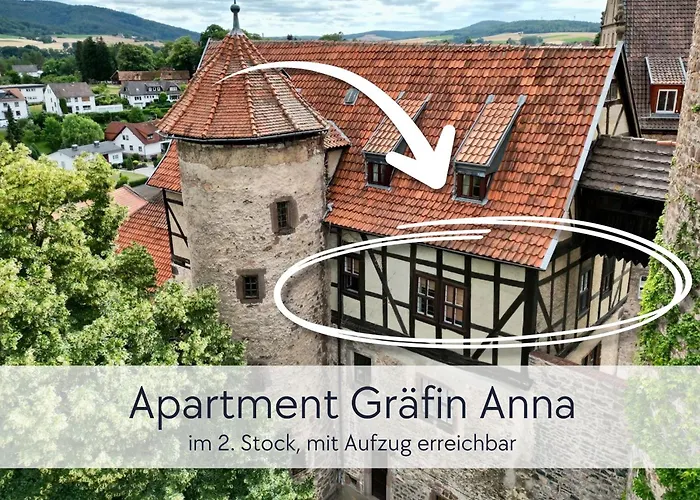 Graefin Anna - Rueckzugsort Fuer Freundetreffen In Der Historischen Hinterburg - 2 Schlafzimmer, Altstadtlage, Garten, Aufzug, Hund Willkommen Schlitz