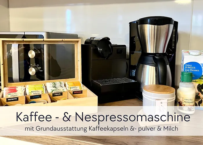 Graefin Anna - Rueckzugsort Fuer Freundetreffen In Der Historischen Hinterburg - 2 Schlafzimmer, Altstadtlage, Garten, Aufzug, Hund Willkommen * Schlitz