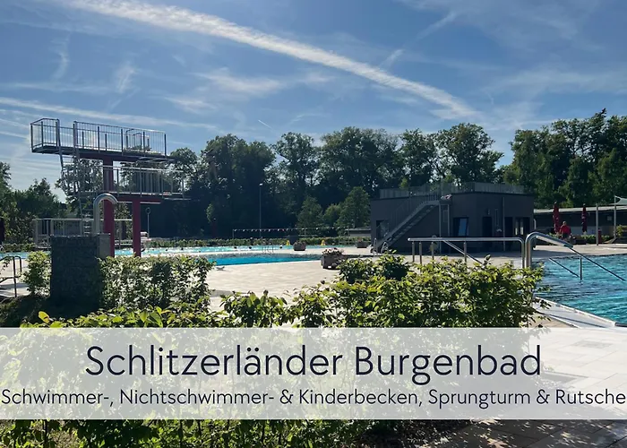 Apartman Graefin Anna - Rueckzugsort Fuer Freundetreffen In Der Historischen Hinterburg - 2 Schlafzimmer, Altstadtlage, Garten, Aufzug, Hund Willkommen Schlitz