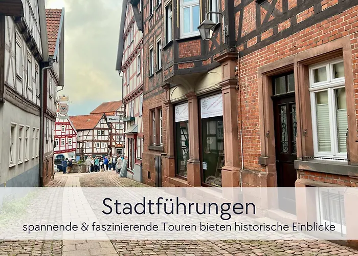 Apartman Graefin Anna - Rueckzugsort Fuer Freundetreffen In Der Historischen Hinterburg - 2 Schlafzimmer, Altstadtlage, Garten, Aufzug, Hund Willkommen *